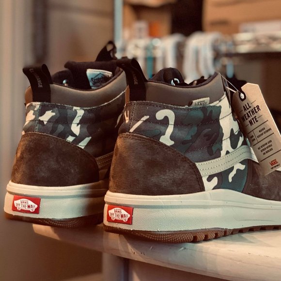 Vans Other - Vans ULTRARANGE HI MTE DL DARK EARTH / NOMAD CAMO